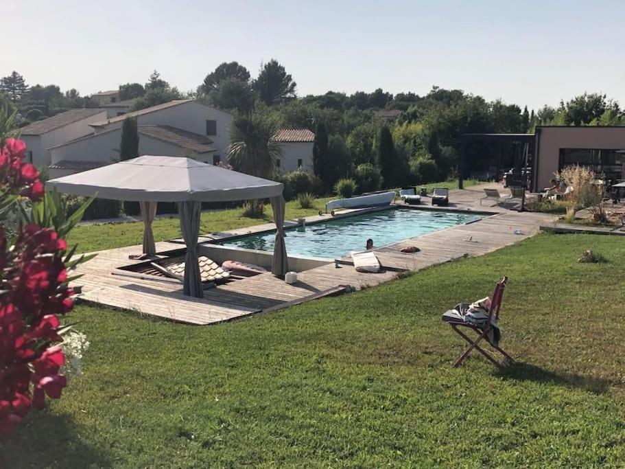Chalet Bois Cosy Avec Piscine Aix Nature เอ็ก-ซอง-โพรวองซ์ ภายนอก รูปภาพ